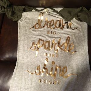 Shirt size small. New